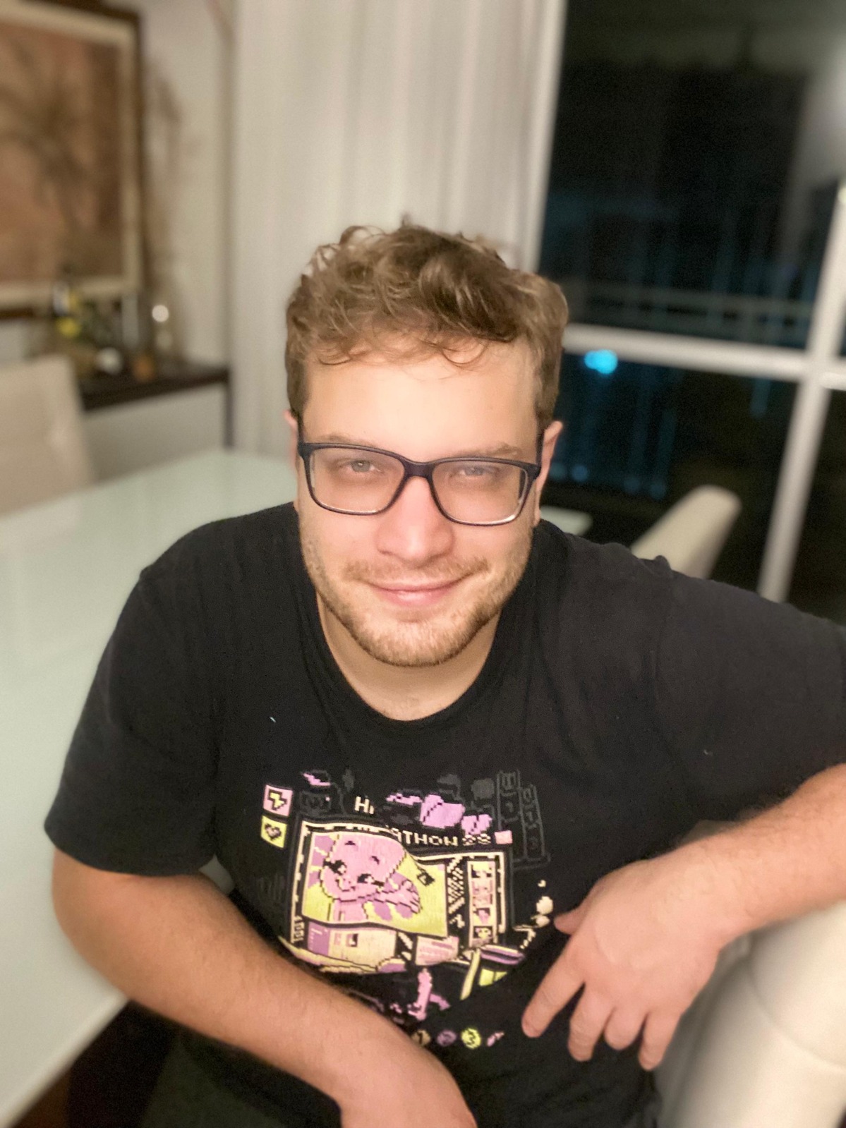 Professor Pedro Leonardo sorrindo